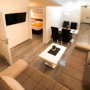 Deluxe , Vienne Autriche